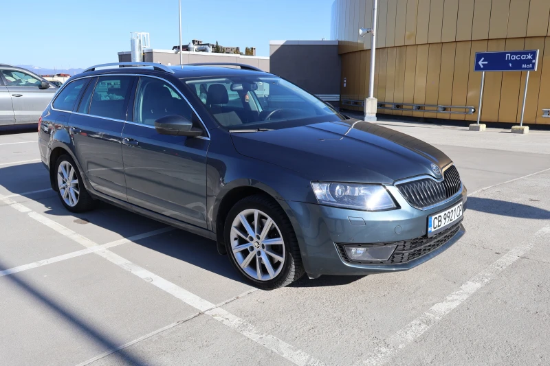 Skoda Octavia 1.8 TSI DSG 4X4, снимка 4 - Автомобили и джипове - 51233459