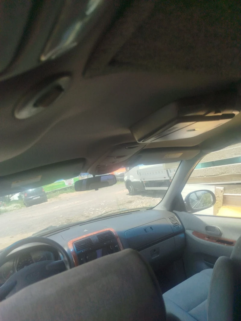 Kia Carnival кемпер, снимка 17 - Автомобили и джипове - 52347209