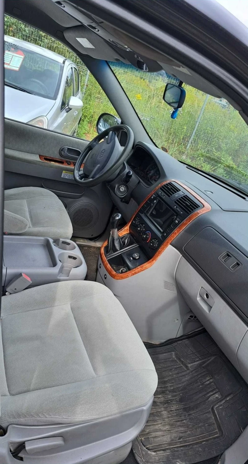 Kia Carnival кемпер, снимка 6 - Автомобили и джипове - 52347209
