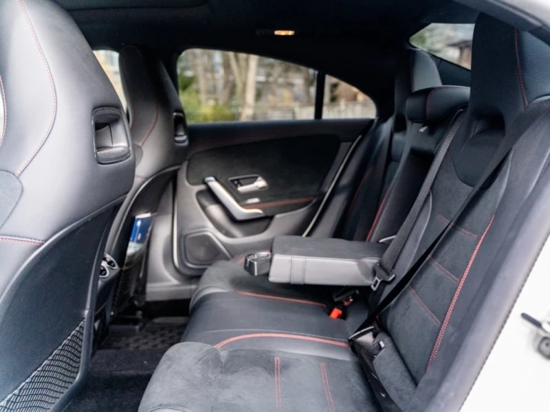 Mercedes-Benz CLA 250 * CARFAX * БЕЗ ПЪРВОНАЧАЛНА ВНОСКА, снимка 16 - Автомобили и джипове - 52745305