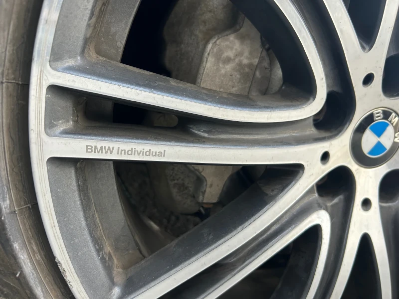 BMW 540 Xdrive Softclose/Нощно виждане/360 камери/Жестове, снимка 6 - Автомобили и джипове - 52879326