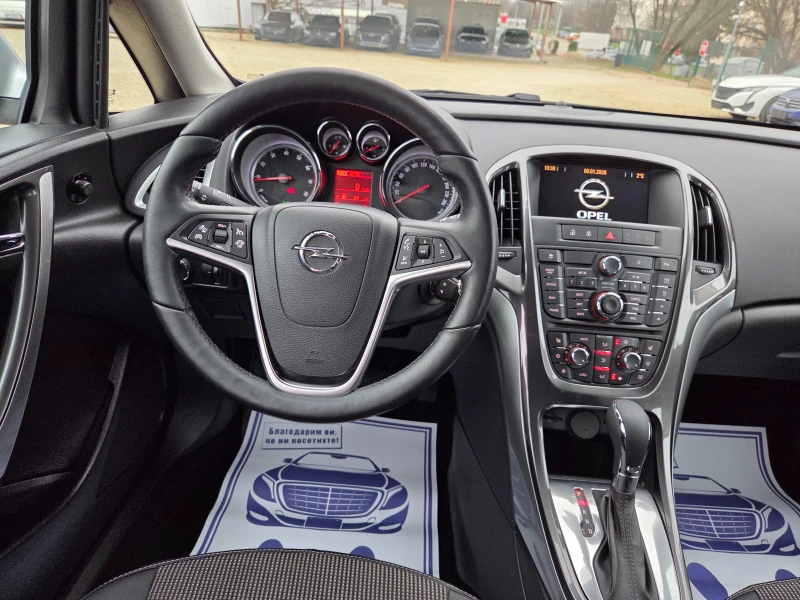 Opel Astra 1.6i 180k.c Facelift Cosmo Швейцария, снимка 11 - Автомобили и джипове - 53004581