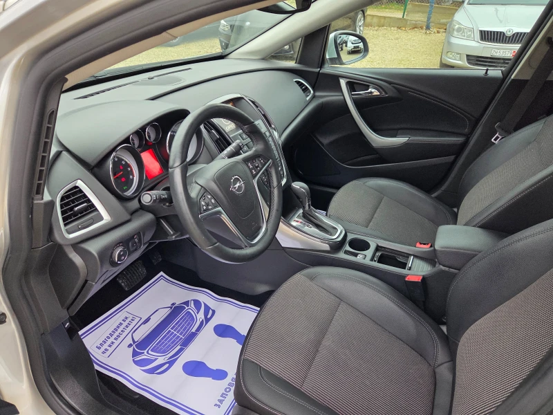 Opel Astra 1.6i 180k.c Facelift Cosmo Швейцария, снимка 7 - Автомобили и джипове - 53004581