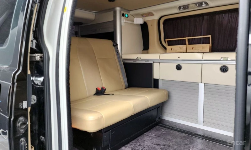 Hyundai Starex, снимка 12 - Автомобили и джипове - 53463424