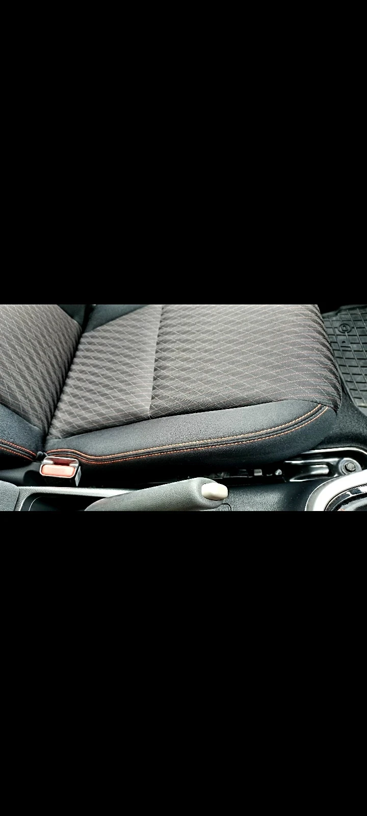 Honda Jazz 1.5 I-VTEC Dynamic Sport, снимка 11 - Автомобили и джипове - 53955953