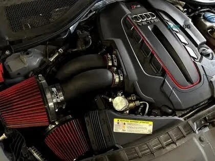 Audi Rs7 Prestige * Carbon * АвтоКредит * (ЦЕНА ДО БГ), снимка 7 - Автомобили и джипове - 55267696