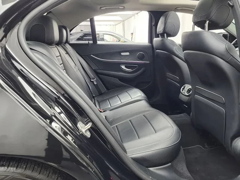 Mercedes-Benz E 300 Avantgarde, снимка 11 - Автомобили и джипове - 56018701