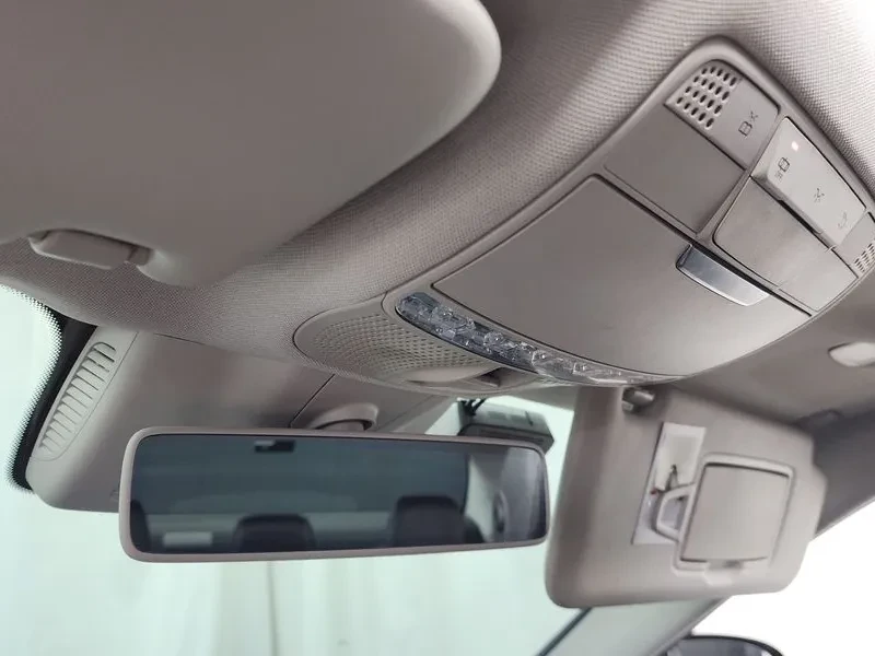 Mercedes-Benz E 300 Avantgarde, снимка 16 - Автомобили и джипове - 56018701