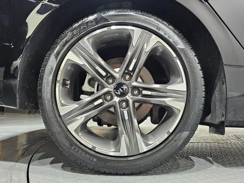 Kia K5 2.0 Prestige, снимка 5 - Автомобили и джипове - 56501953