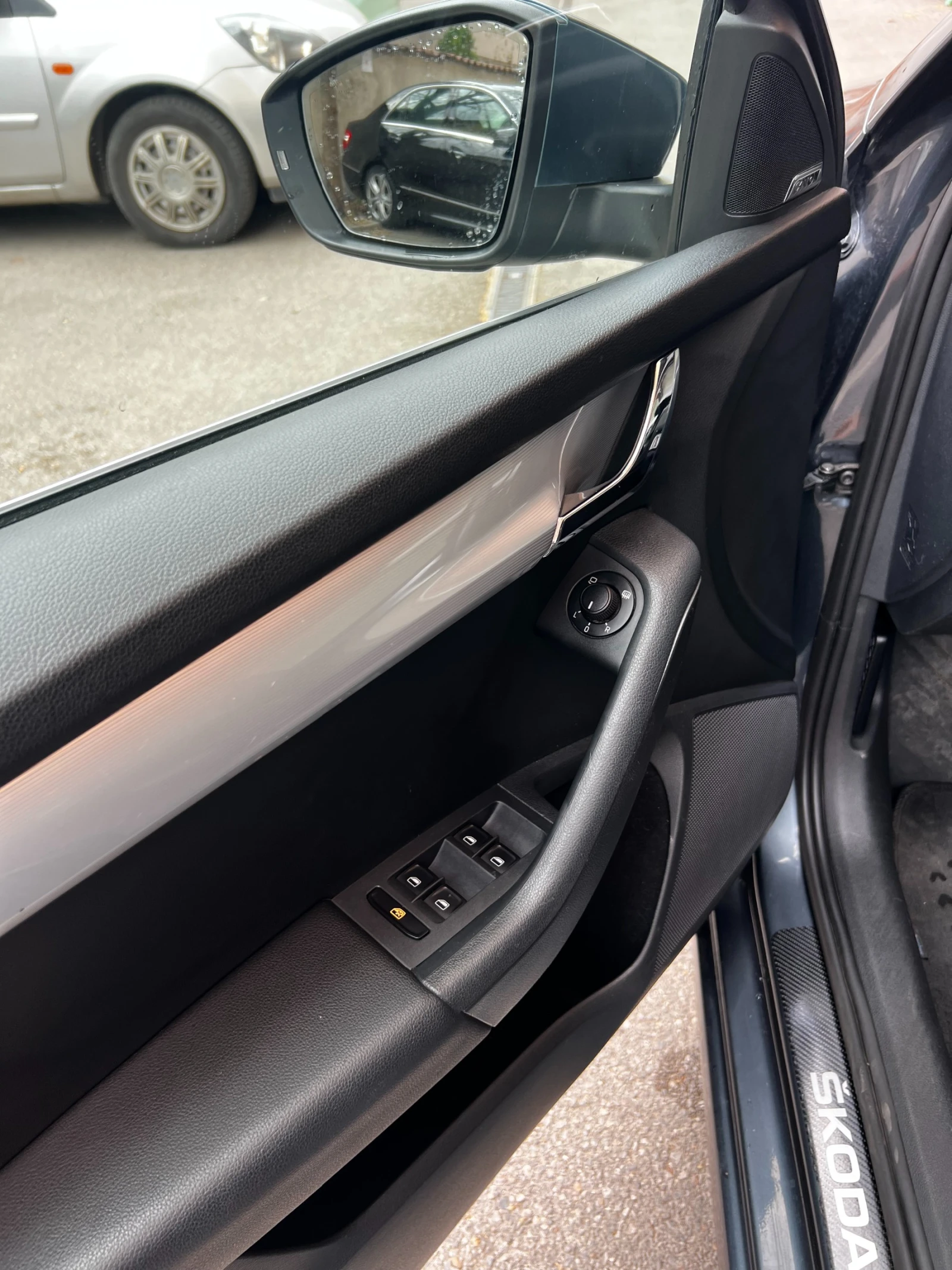 Skoda Octavia III 1.8 TSI DSG 4X4 | Mobile.bg   12