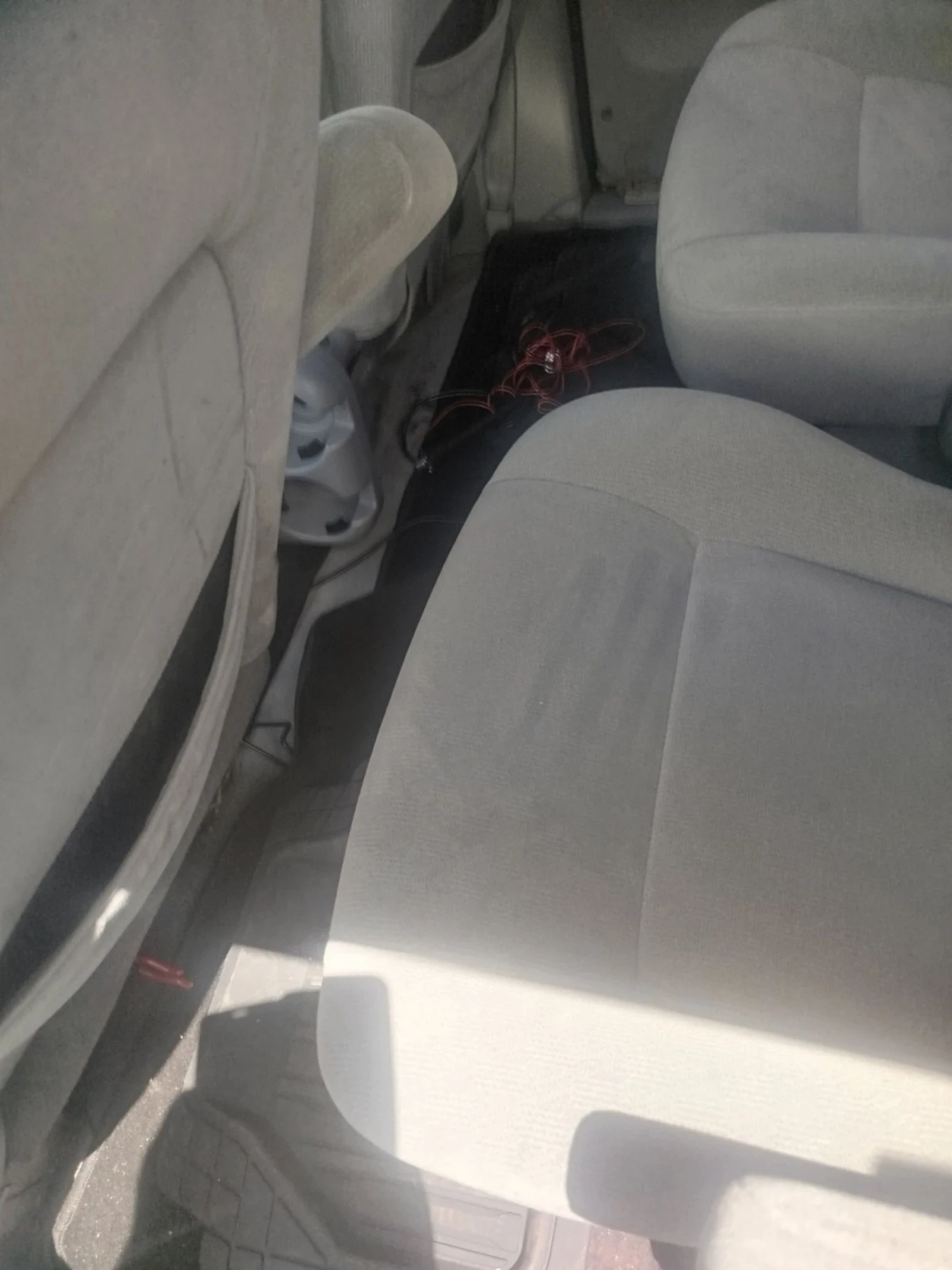 Kia Carnival  | Mobile.bg   15