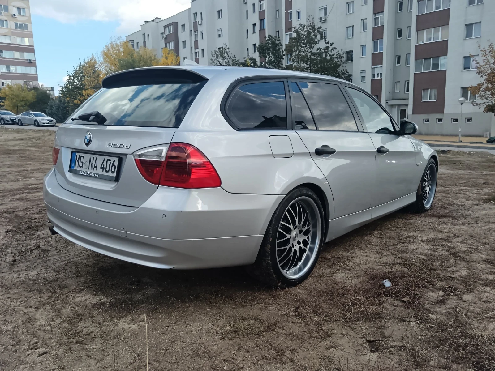 BMW 320 2.0 163ks - изображение 8