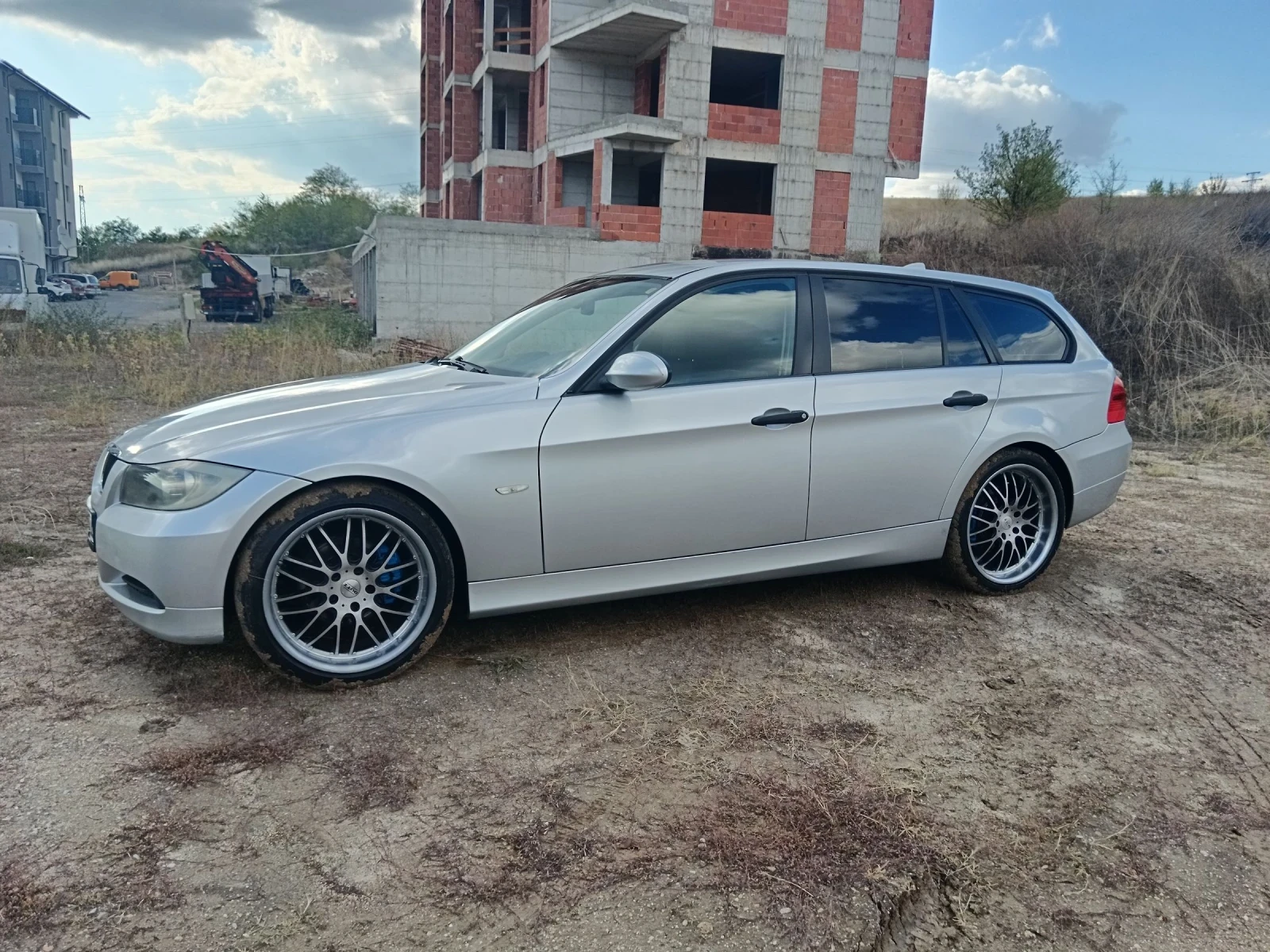 BMW 320 2.0 163ks - изображение 2