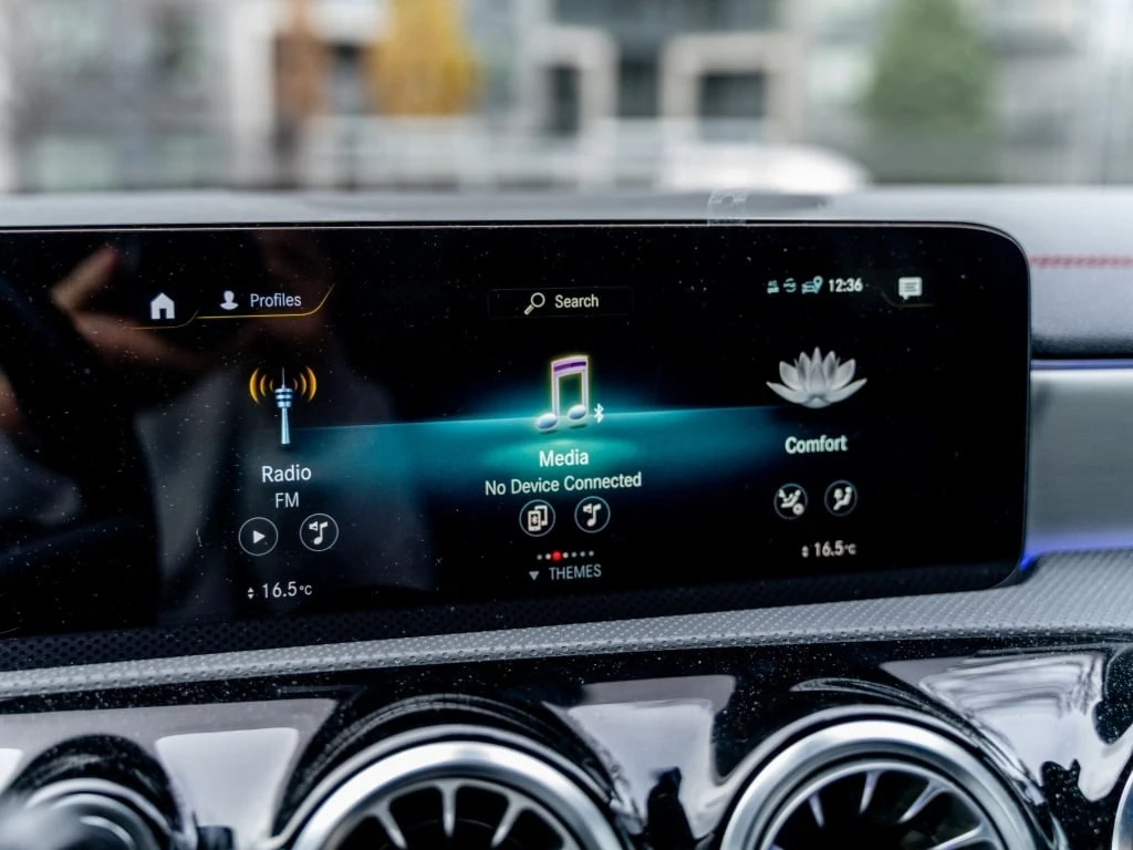 Mercedes-Benz CLA 250 * CARFAX * ��� ������������ ������ | Mobile.bg � ����������� 13