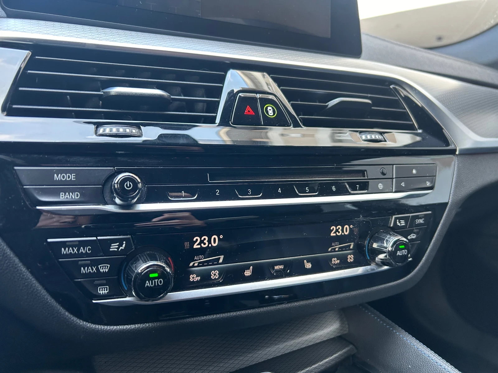 BMW 540 Xdrive Softclose/����� �������/360 ������/������� | Mobile.bg � ����������� 13