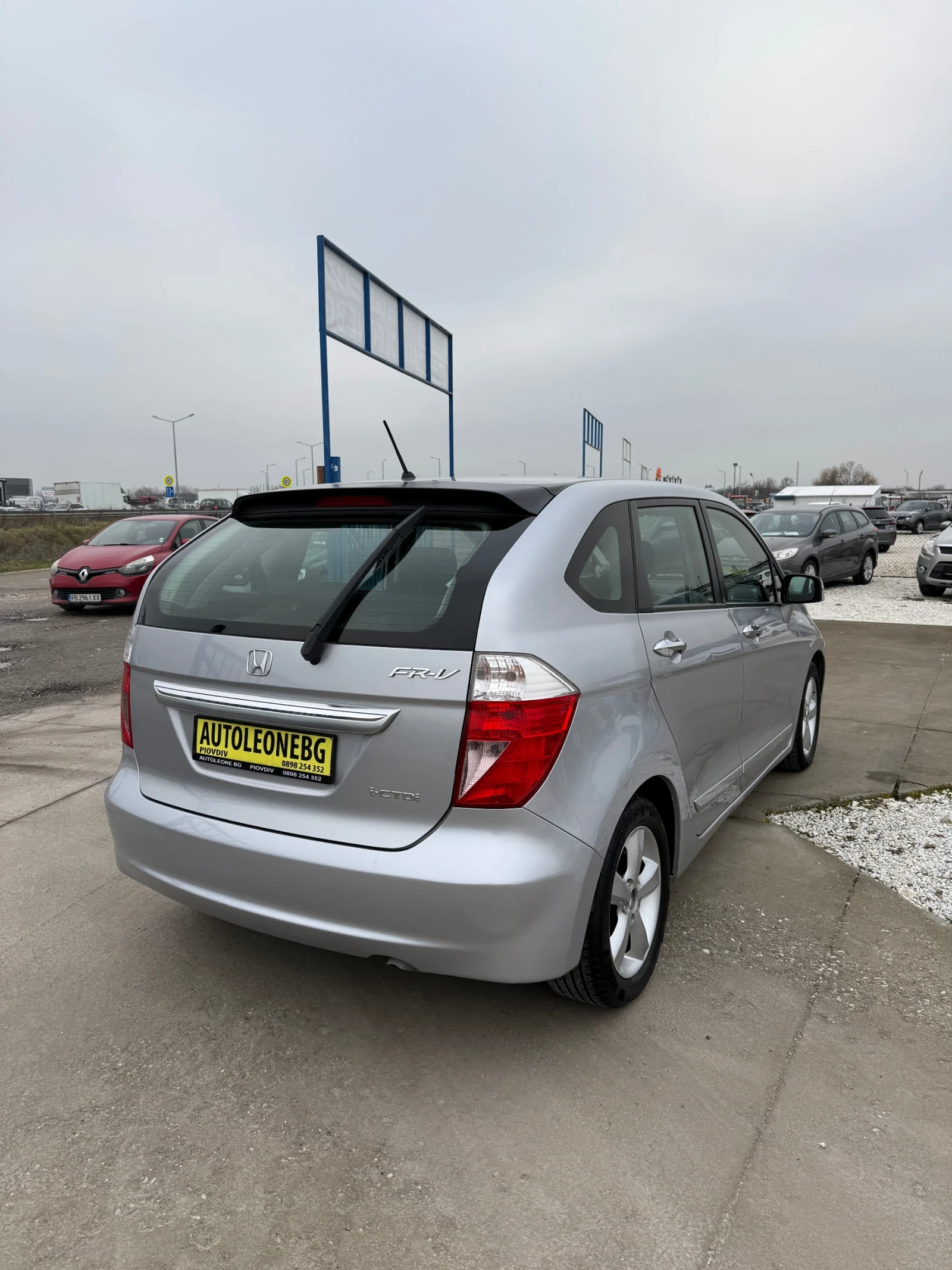 Honda Fr-v 2.2 i-CTDi - изображение 6