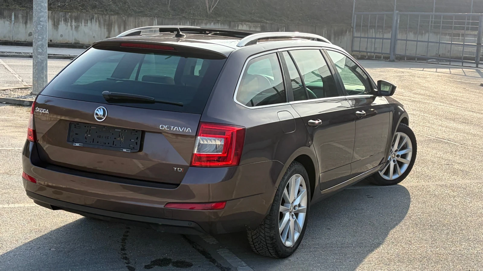 Skoda Octavia 2.0/150�.�./DSG/��������/CANTON/NAVI/LED | Mobile.bg � ����������� 4