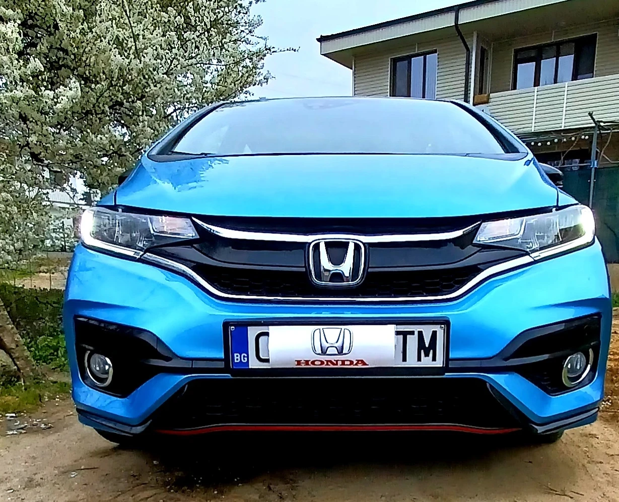 Honda Jazz 1.5 I-VTEC Dynamic Sport | Auto.bg — изображение 1
