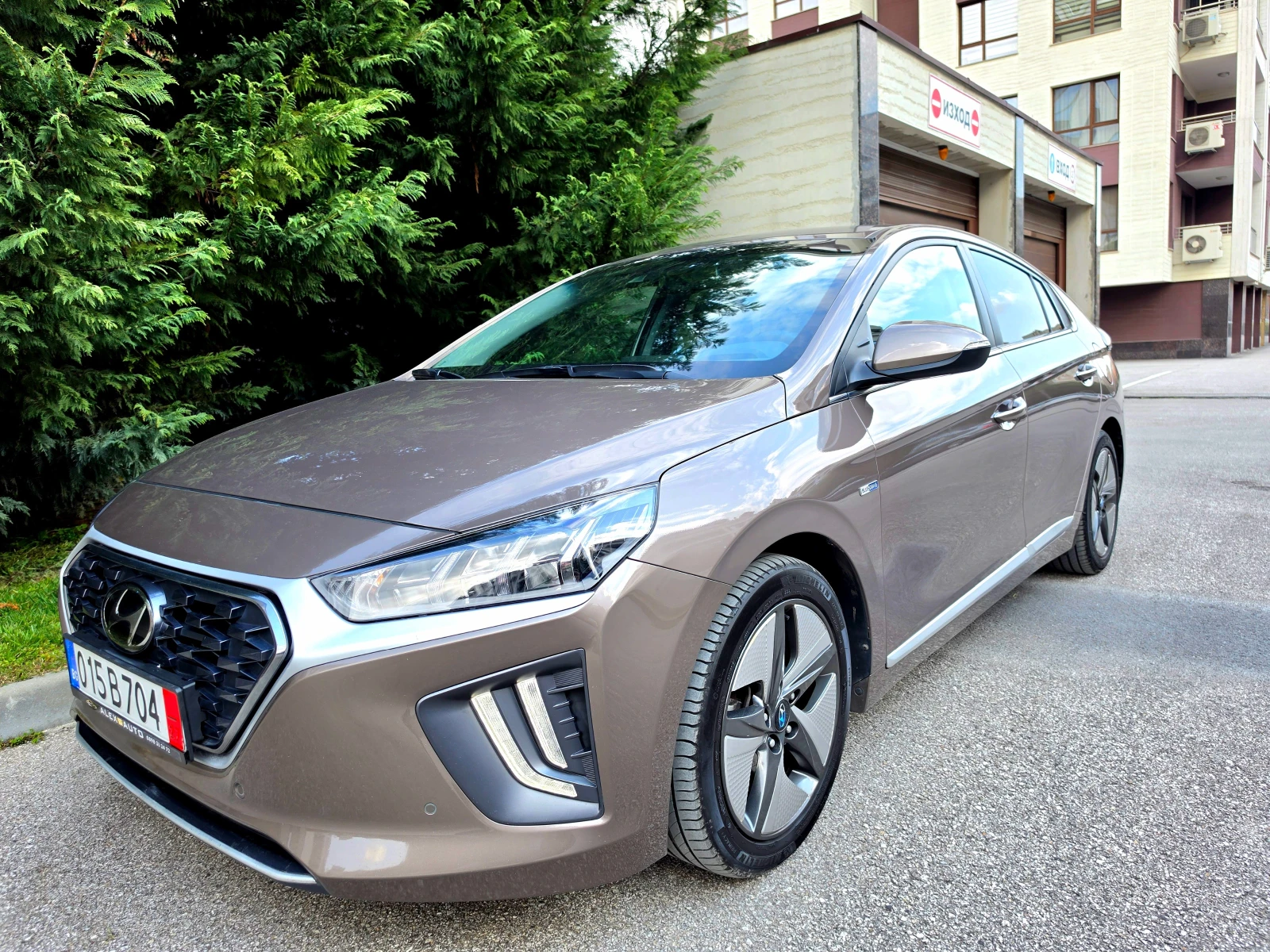 Hyundai Ioniq 1.6 HIBRIDE-PREMIUM 