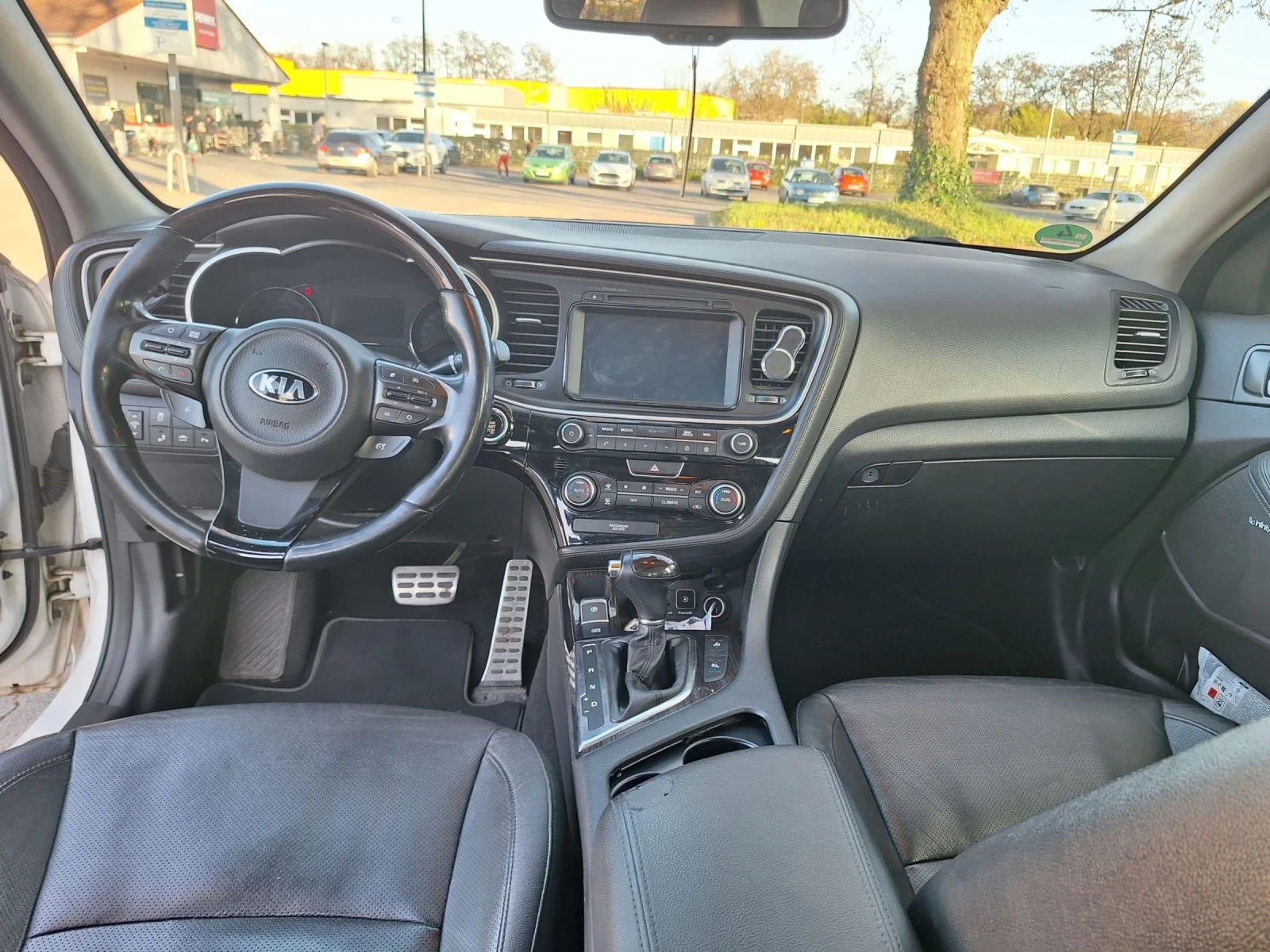 Kia Optima, снимка 10 - Автомобили и джипове - 54099349