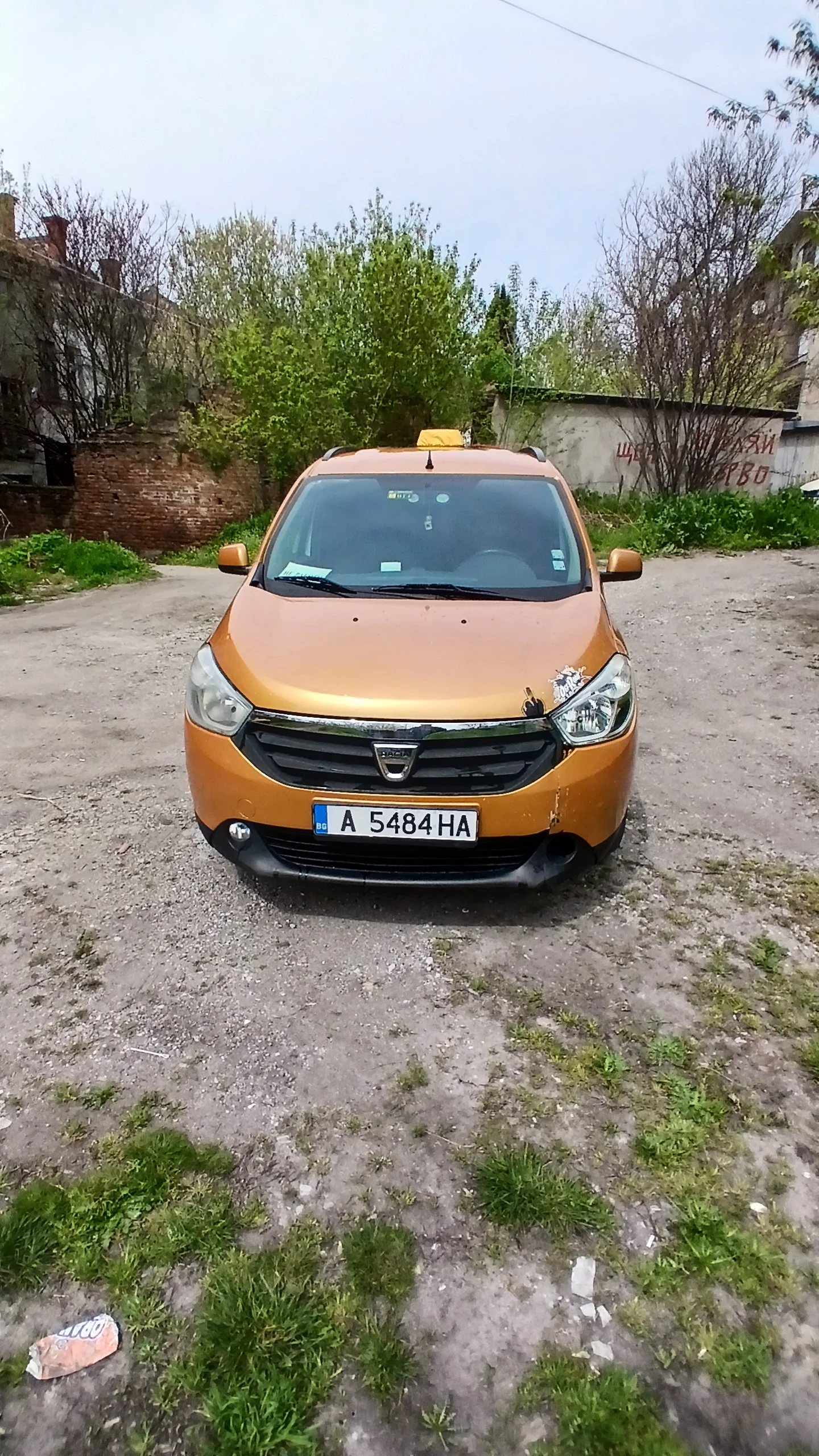 Dacia Lodgy, снимка 4 - Автомобили и джипове - 54224386