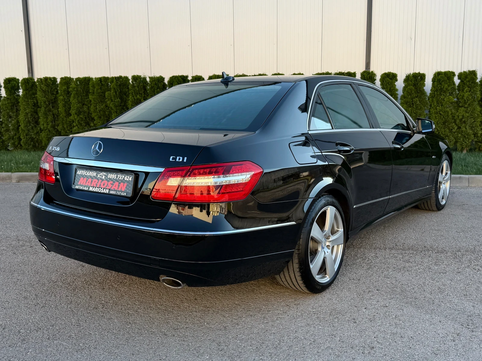 Mercedes-Benz E 350  | AVANGARDE | 7G-TRONIC | DISTRONIC | CAMERA  , снимка 6 - Автомобили и джипове - 54599044
