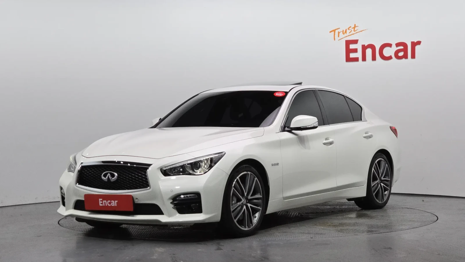 Infiniti Q50 3.5 Hybrid, снимка 2 - Автомобили и джипове - 54621267