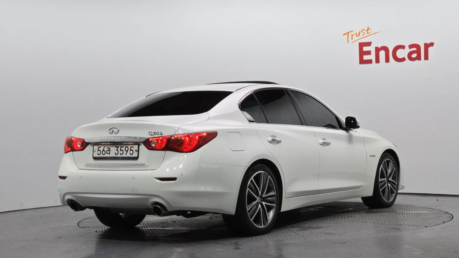 Infiniti Q50 3.5 Hybrid, снимка 3 - Автомобили и джипове - 54621267