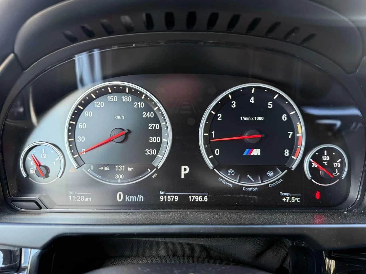 BMW X5M H/K * ПОДГРЕВИ * ПАНО * KEYLESS * CARFAX, снимка 17 - Автомобили и джипове - 54716445