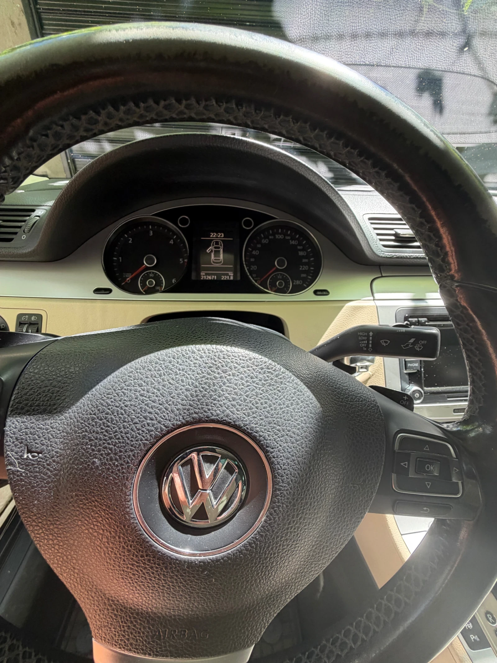 VW CC 2.0 tdi, снимка 6 - Автомобили и джипове - 54901975