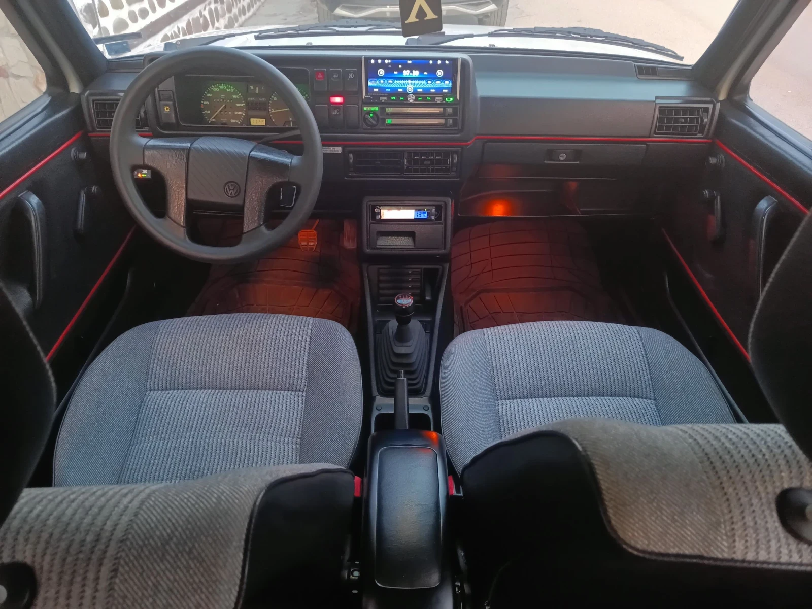 VW Golf 1, 3 Карбуратор+ газ, снимка 14 - Автомобили и джипове - 55133705