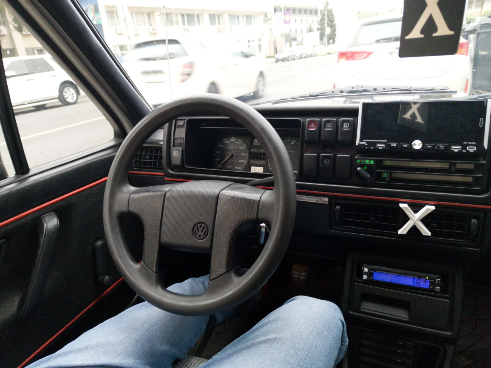 VW Golf 1, 3 Карбуратор+ газ, снимка 8 - Автомобили и джипове - 55133705