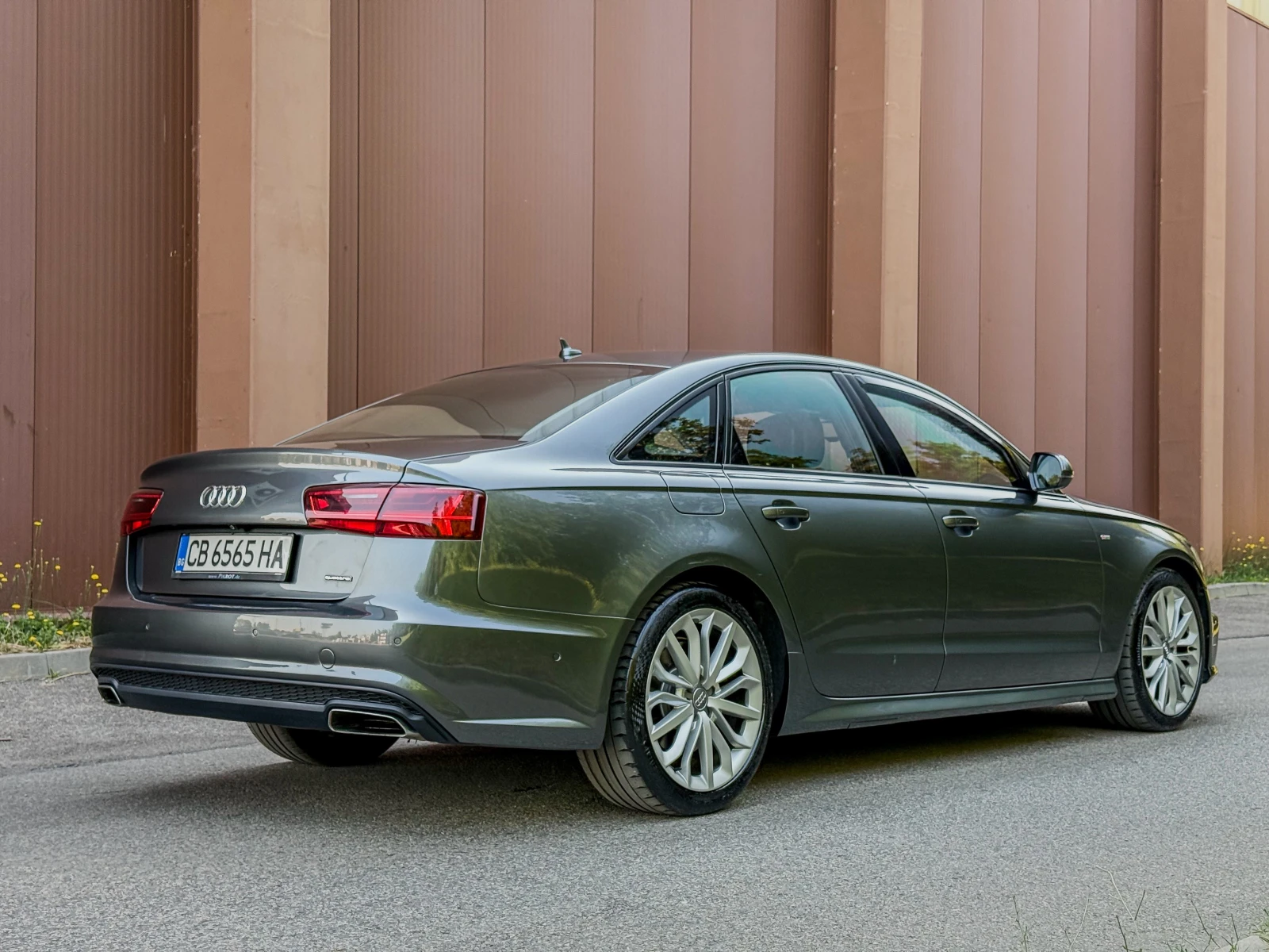 Audi A6 3.0D S-Line Вакум 360 Камера ГАРАНЦИЯ 6 МЕСЕЦА, снимка 4 - Автомобили и джипове - 55310479