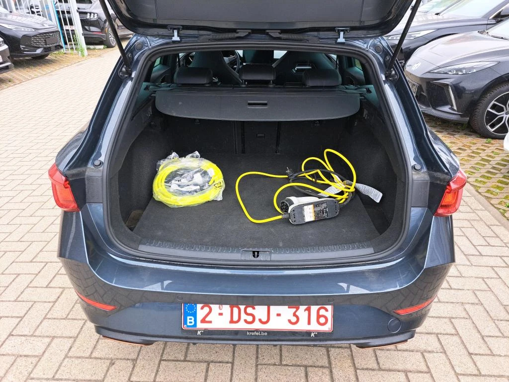 Cupra Leon Sportstourer 1.4 Hybrid, снимка 7 - Автомобили и джипове - 55476078