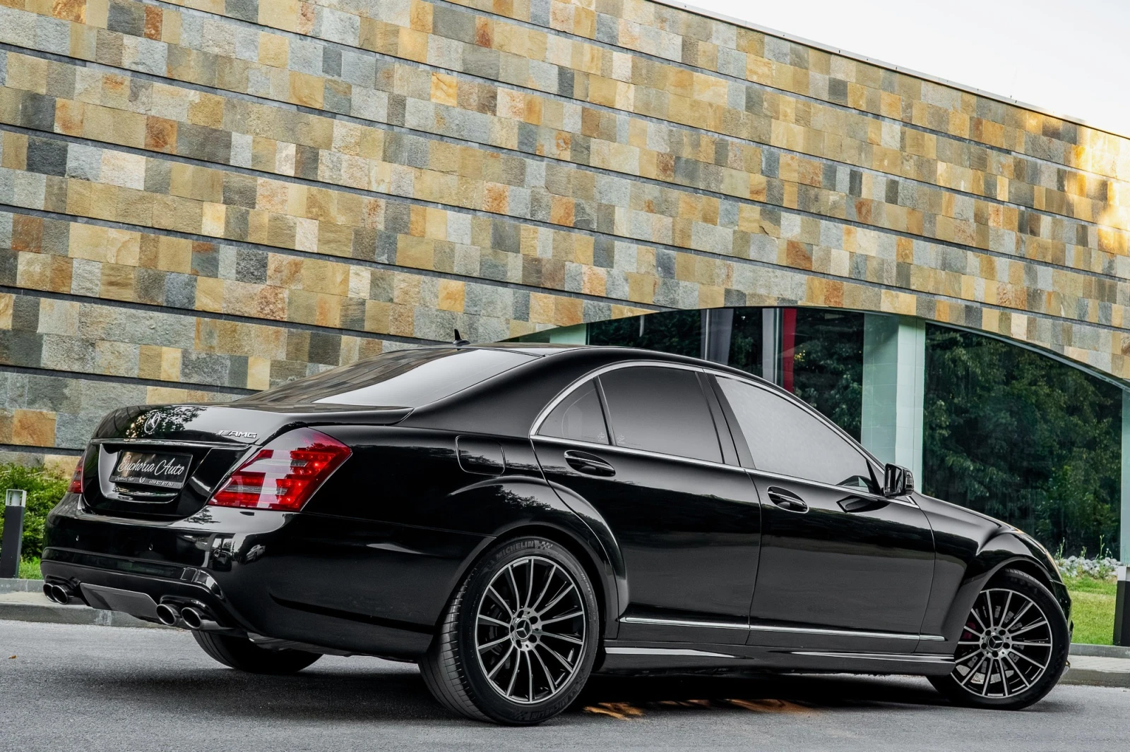 Mercedes-Benz S 320 CDI* AMG* DESIGN SELECTION* EXCLUSIVE* NEW, снимка 5 - Автомобили и джипове - 55596435