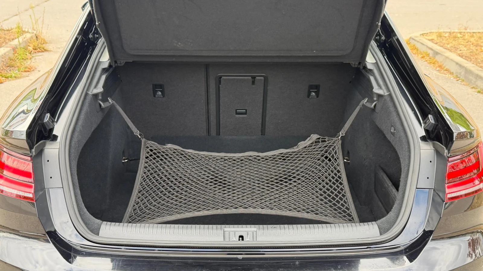 VW Arteon, снимка 15 - Автомобили и джипове - 56274330