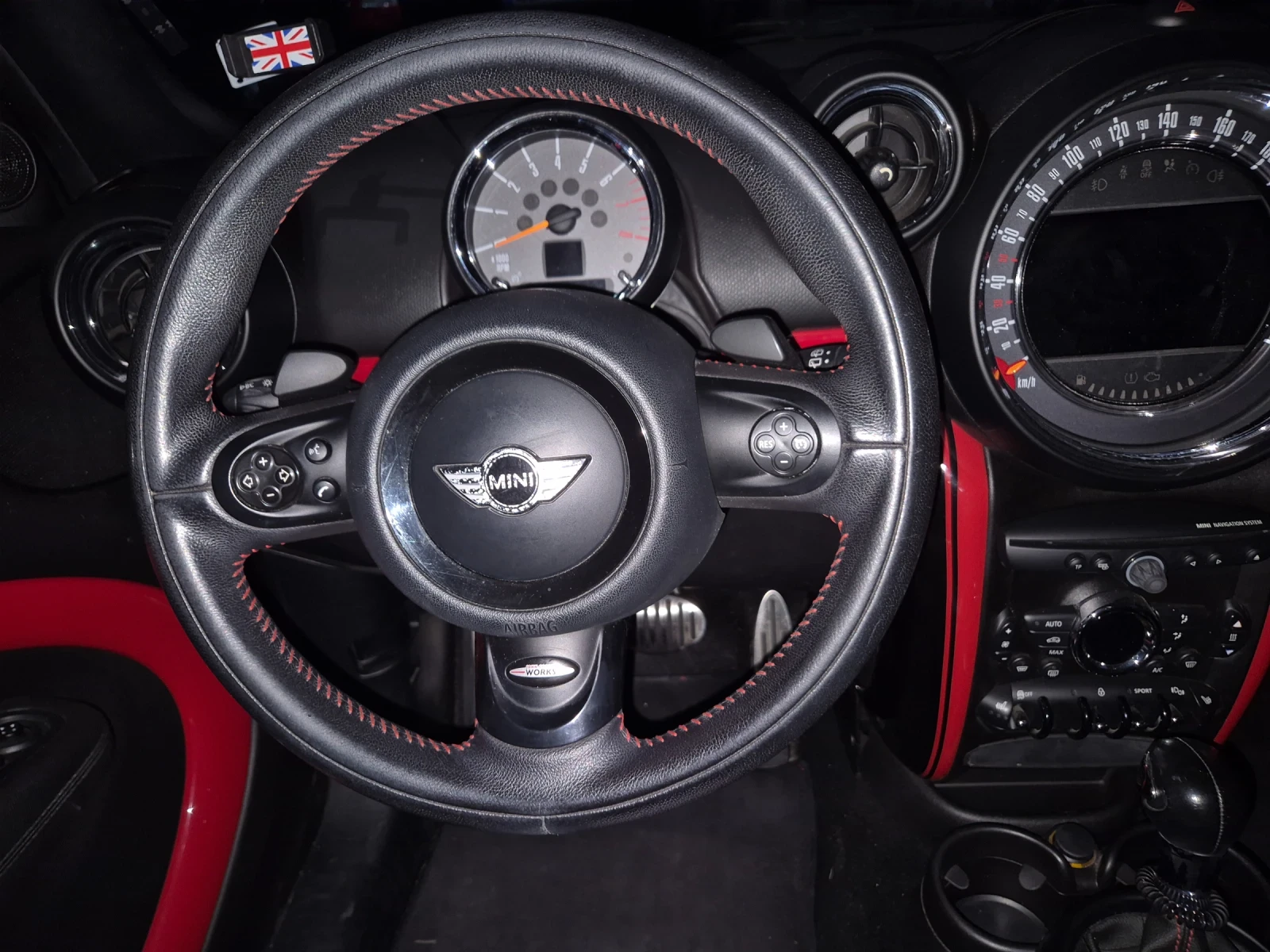 Mini John Cooper Works ALL4, снимка 11 - Автомобили и джипове - 56555515