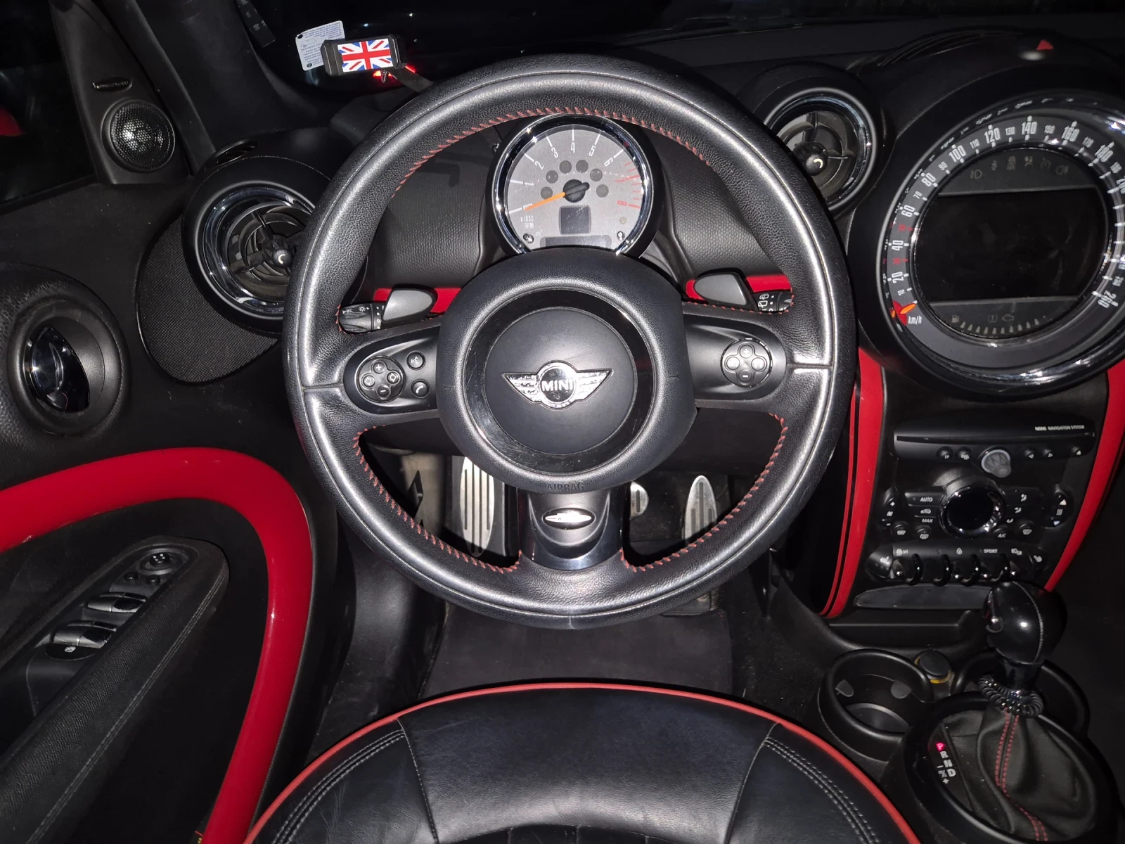 Mini John Cooper Works ALL4, снимка 9 - Автомобили и джипове - 56555515
