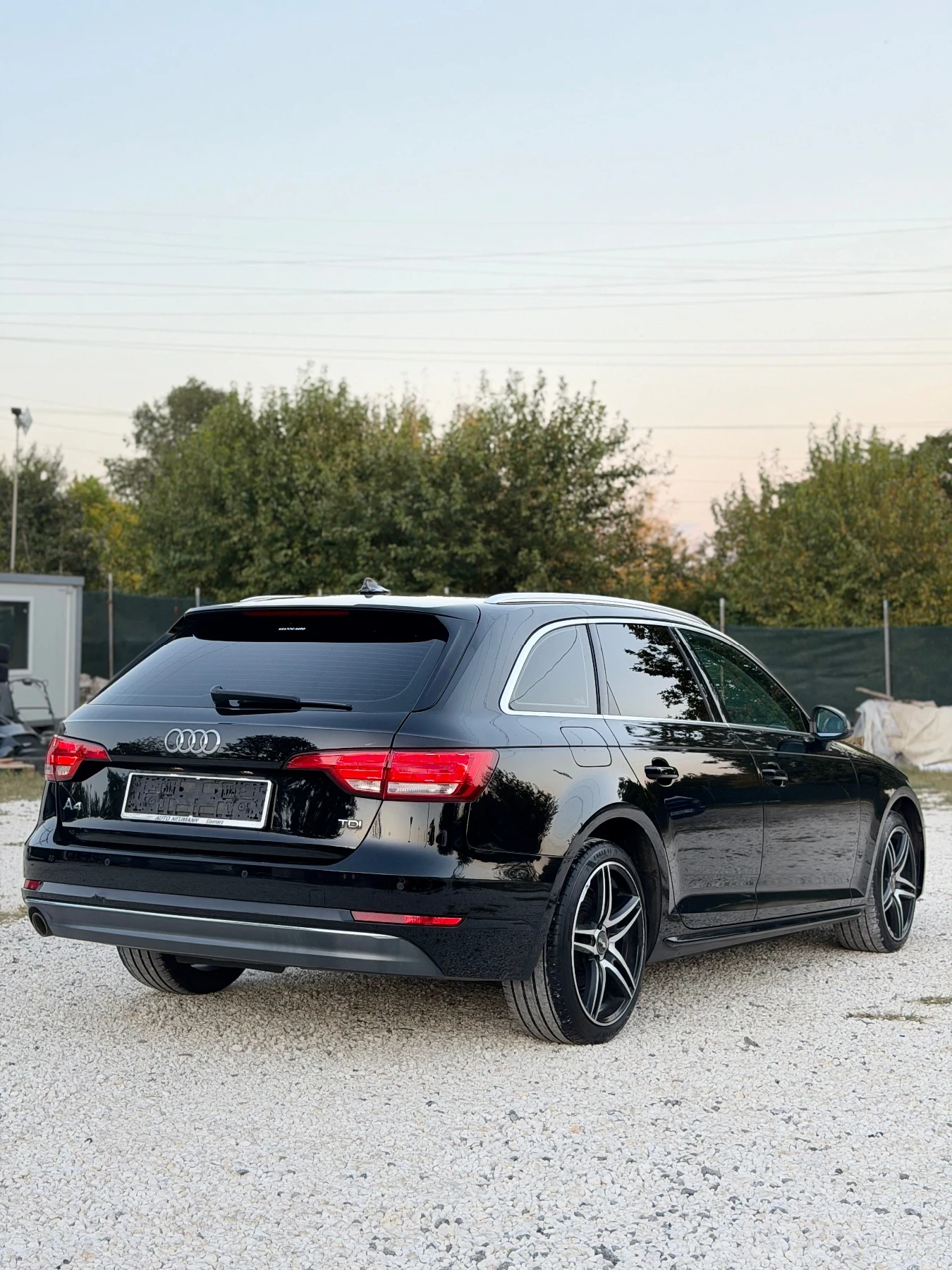 Audi A4 2.0 TDI / S-Tronic / DIGITAL | Mobile.bg � ����������� 4