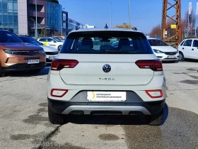 VW T-Roc LIFE 2.0 TDI (150hp) DSG7 | Mobile.bg    7