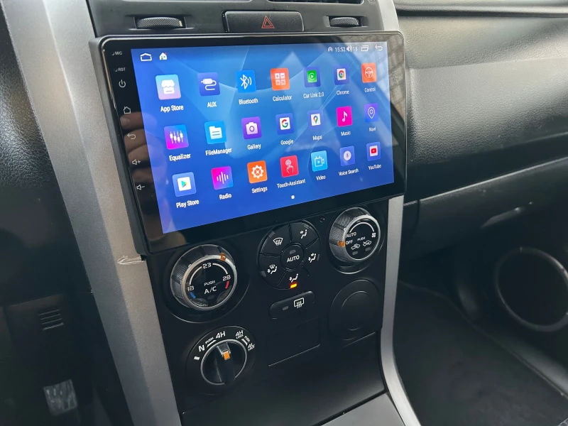 Suzuki Grand vitara 2.0i 140k.c. 4x4 НАВИ, снимка 17 - Автомобили и джипове - 52367268