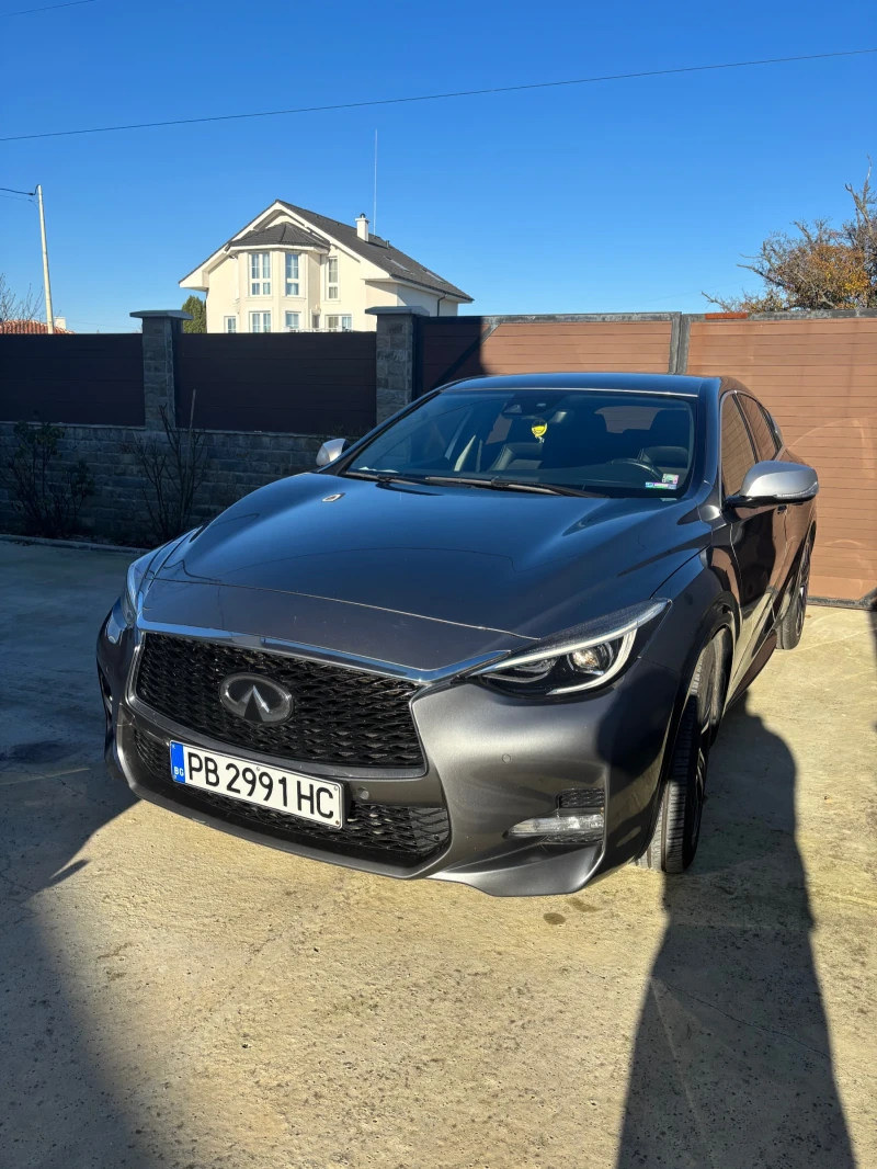 Infiniti Q30 S, снимка 8 - Автомобили и джипове - 52517770