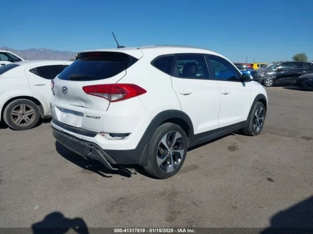 Hyundai Tucson, снимка 7 - Автомобили и джипове - 48777709