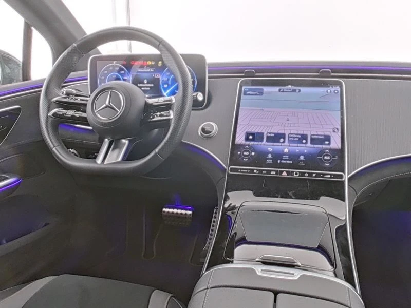 Mercedes-Benz EQE 300/AMG/245HP/PANO/DISTR/MEMO/NAVI/LED/CAM/203E - изображение 5
