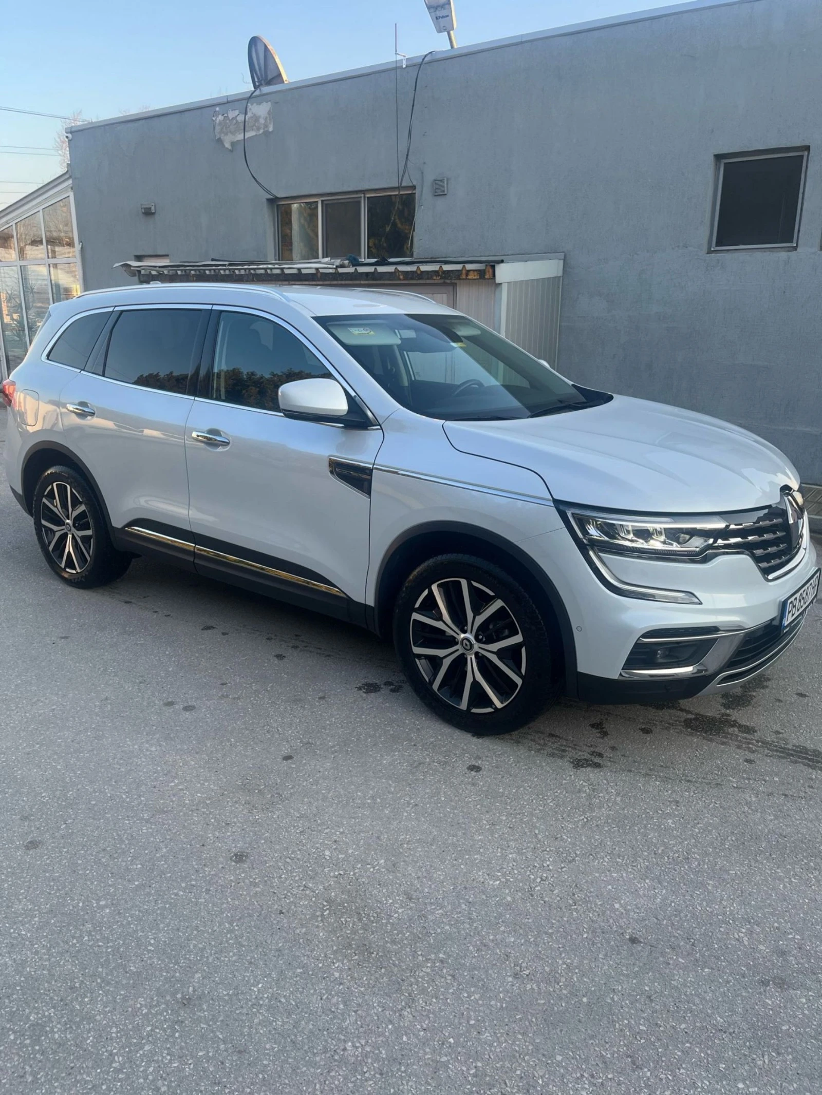 Renault Koleos 1.4, 158к.с., гаранция до 2027г. - изображение 2