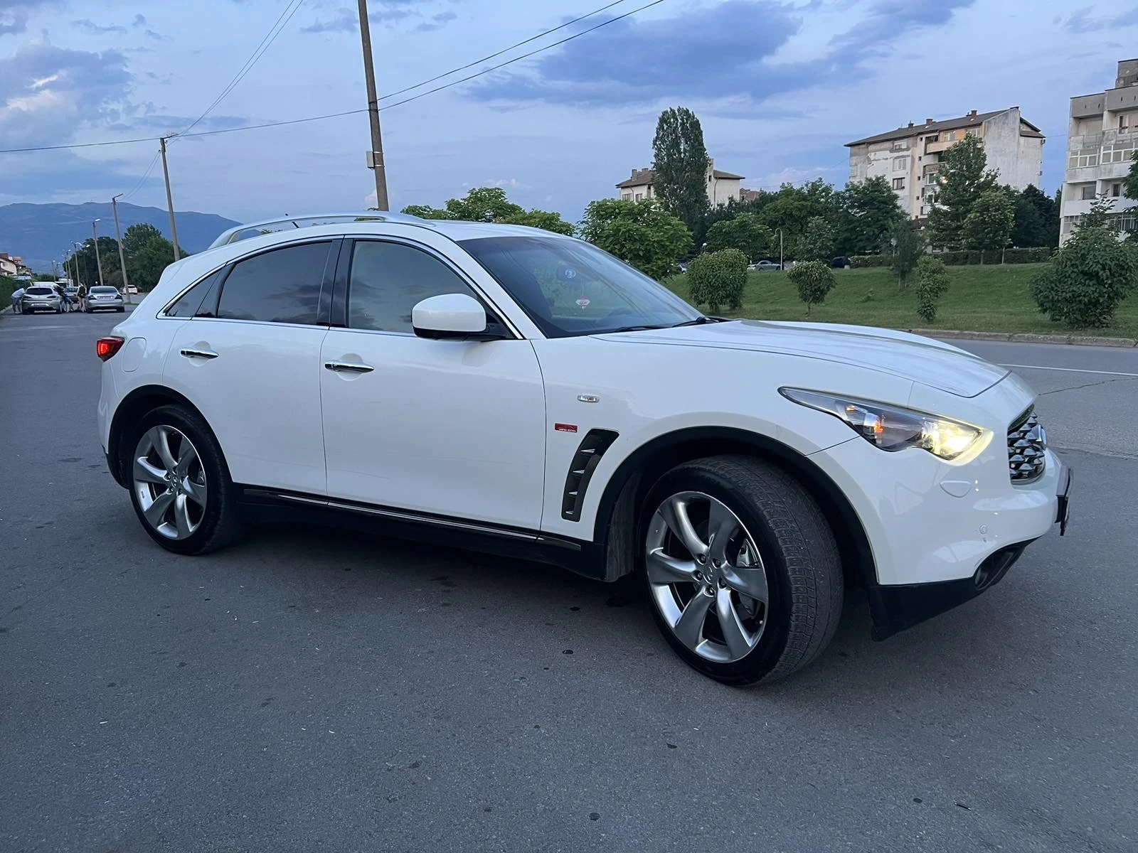 Infiniti Fx 30 3.0 - изображение 2