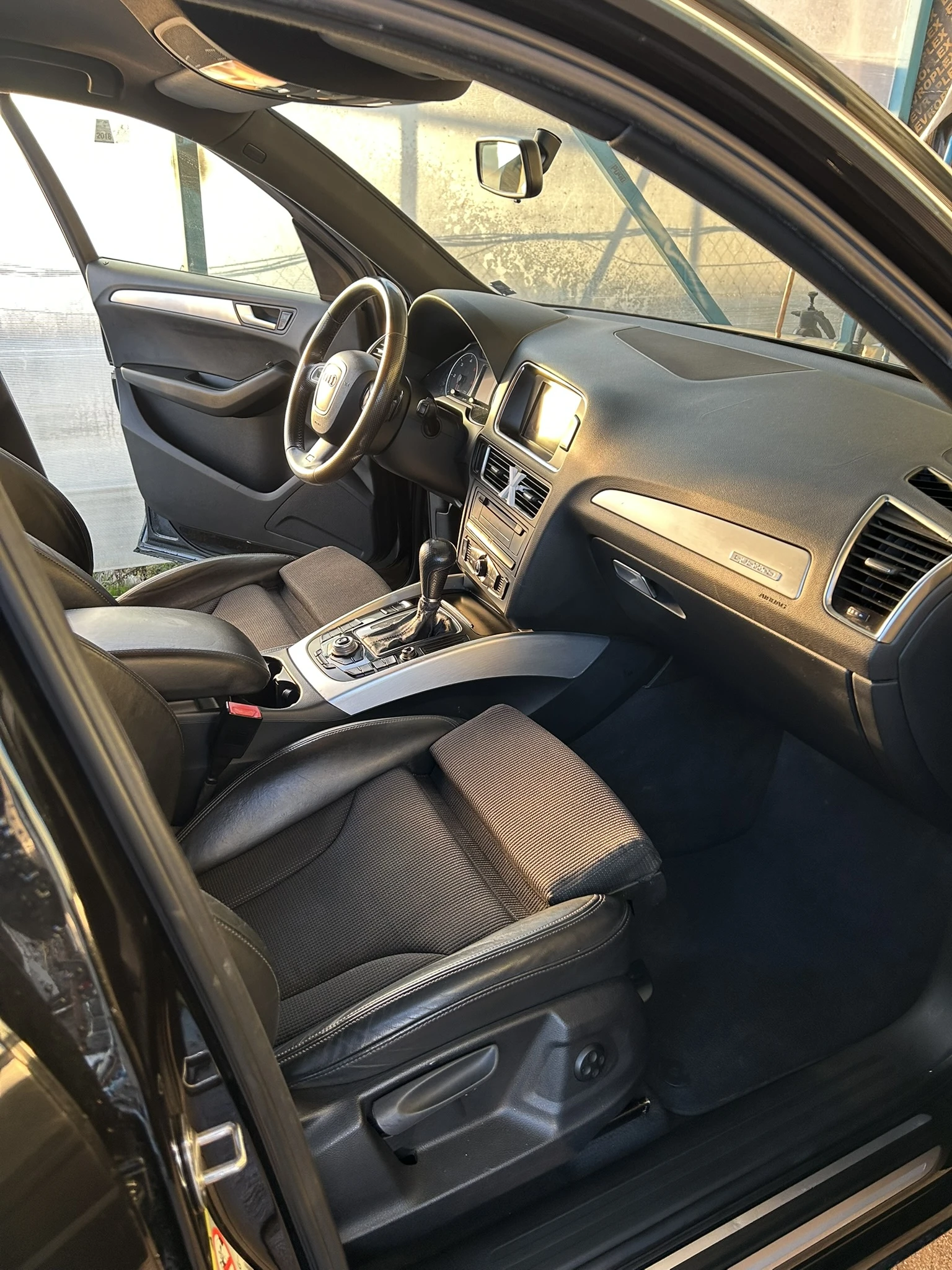 Audi Q5 2.0TDI* S-Line* Automat | Mobile.bg   12