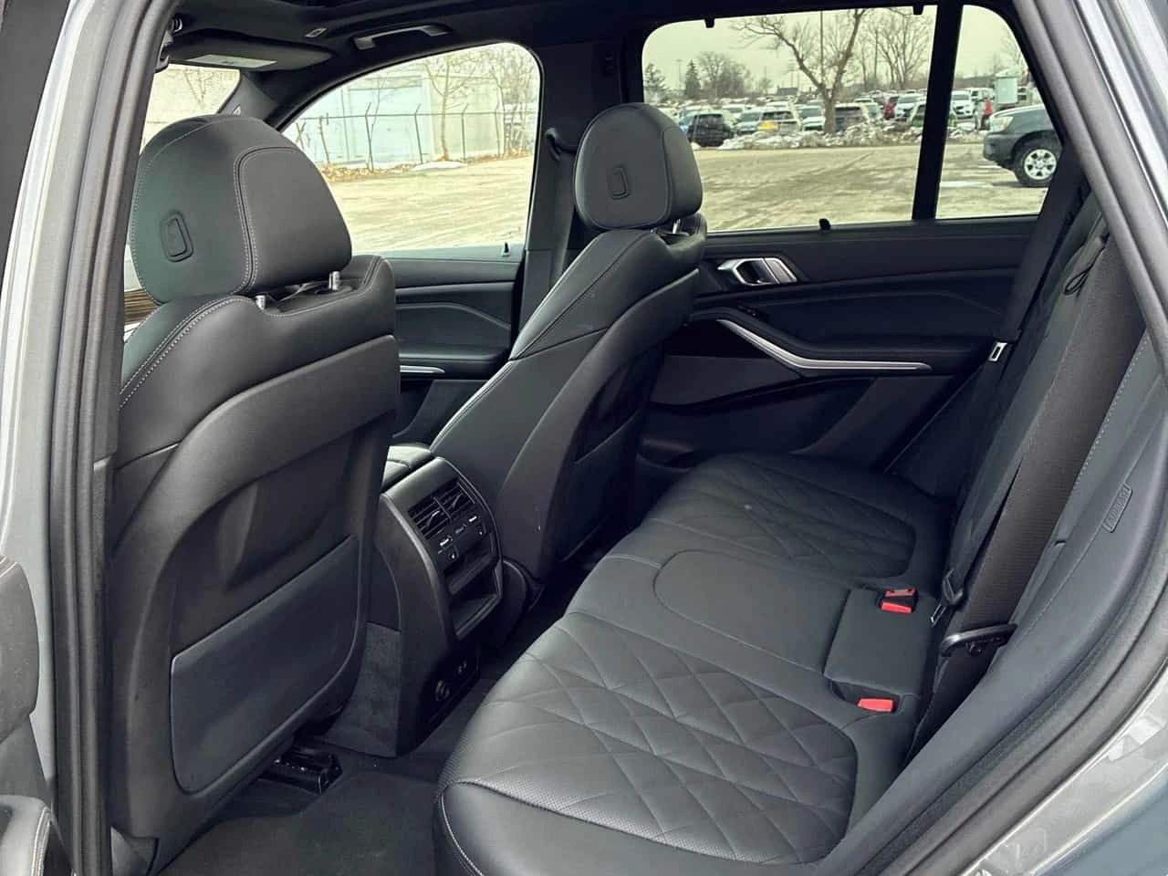 BMW X5 * xDrive40i * 360 * H/K * CARPLAY * PANO, снимка 12 - Автомобили и джипове - 53879762