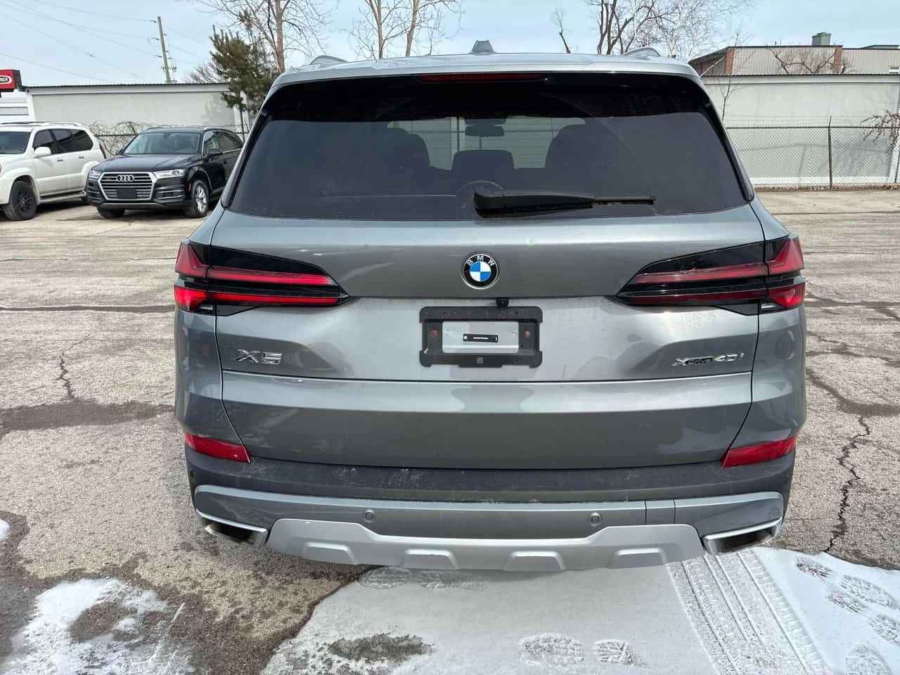 BMW X5 * xDrive40i * 360 * H/K * CARPLAY * PANO, снимка 4 - Автомобили и джипове - 53879762