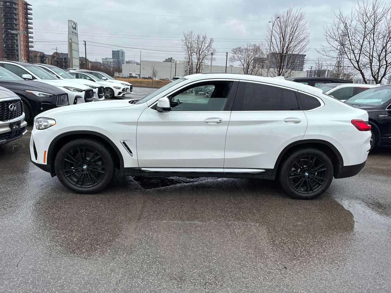 BMW X4 * xDrive30i * PANO * ПОДГРЕВ * КАМЕРА * ПАМЕТ, снимка 2 - Автомобили и джипове - 54184588